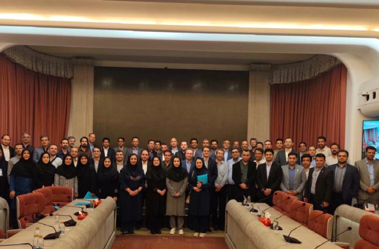 حضور مدیر آمار و فناوری اطلاعات دانشگاه علوم پزشکی گیلان در همایش کشوری مدیران IT