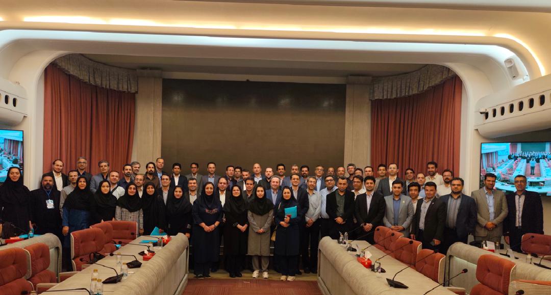 حضور مدیر آمار و فناوری اطلاعات دانشگاه علوم پزشکی گیلان در همایش کشوری مدیران IT