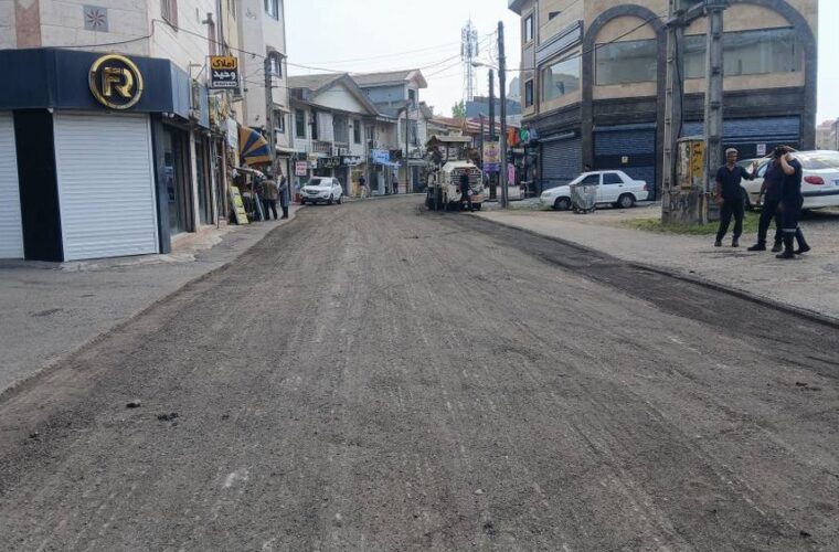 کوی دلدار بلوار باهنر رشت میزبان عملیات بهسازی و آسفالت شد